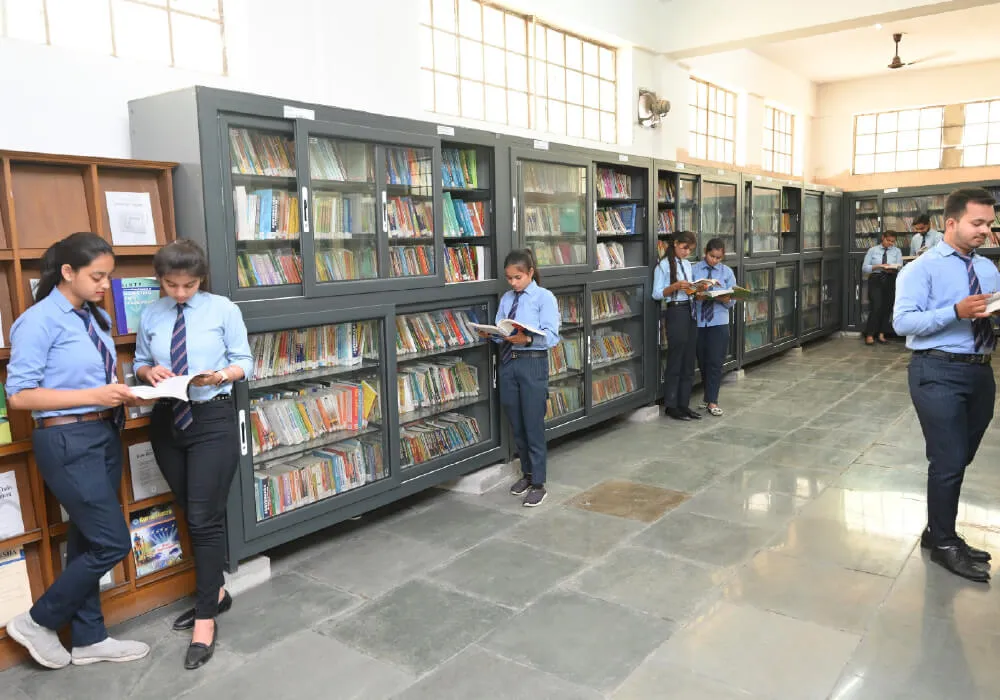 Library at HLM
